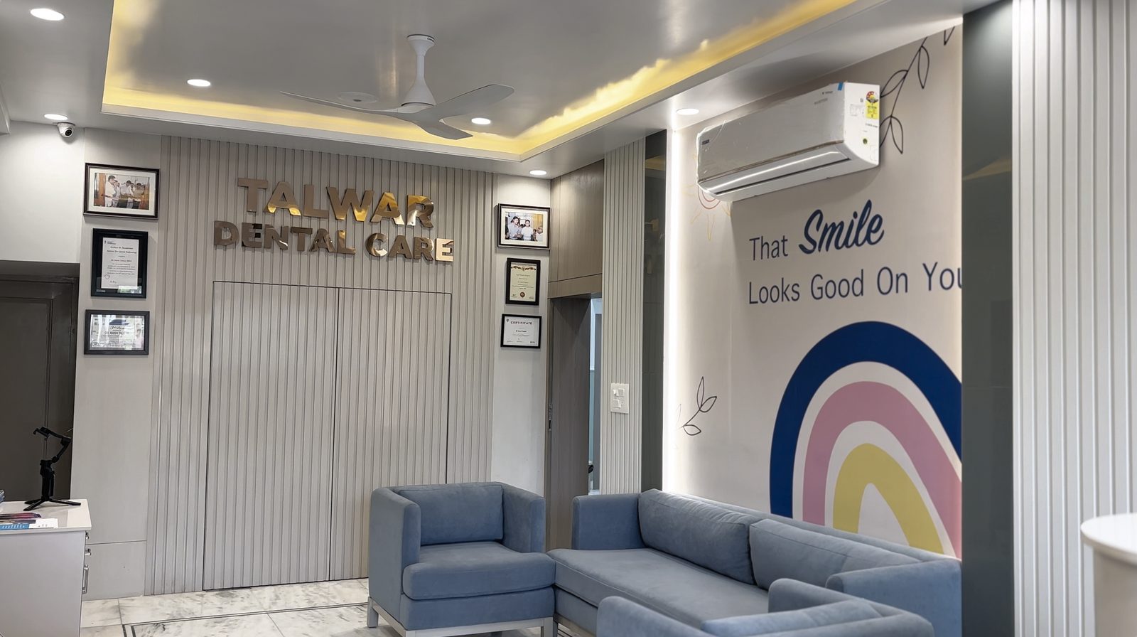 Reception & waiting area